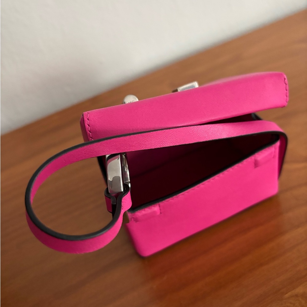 NWOT Stuart Weitzman Fuscia Smooth Calf Micro Mini bag Shoebox Clutch - Picture 4 of 8